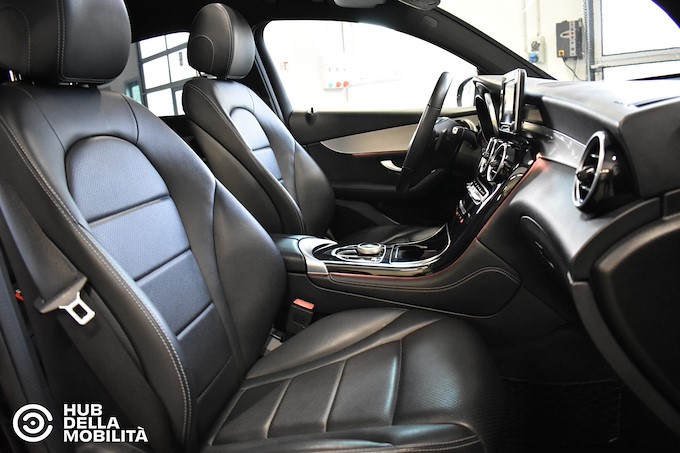 MERCEDES-BENZ GLC 220 d 4Matic Coupé Sport